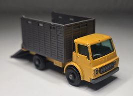 Matchbox Cattle Truck Series Nr.37 by Lesney