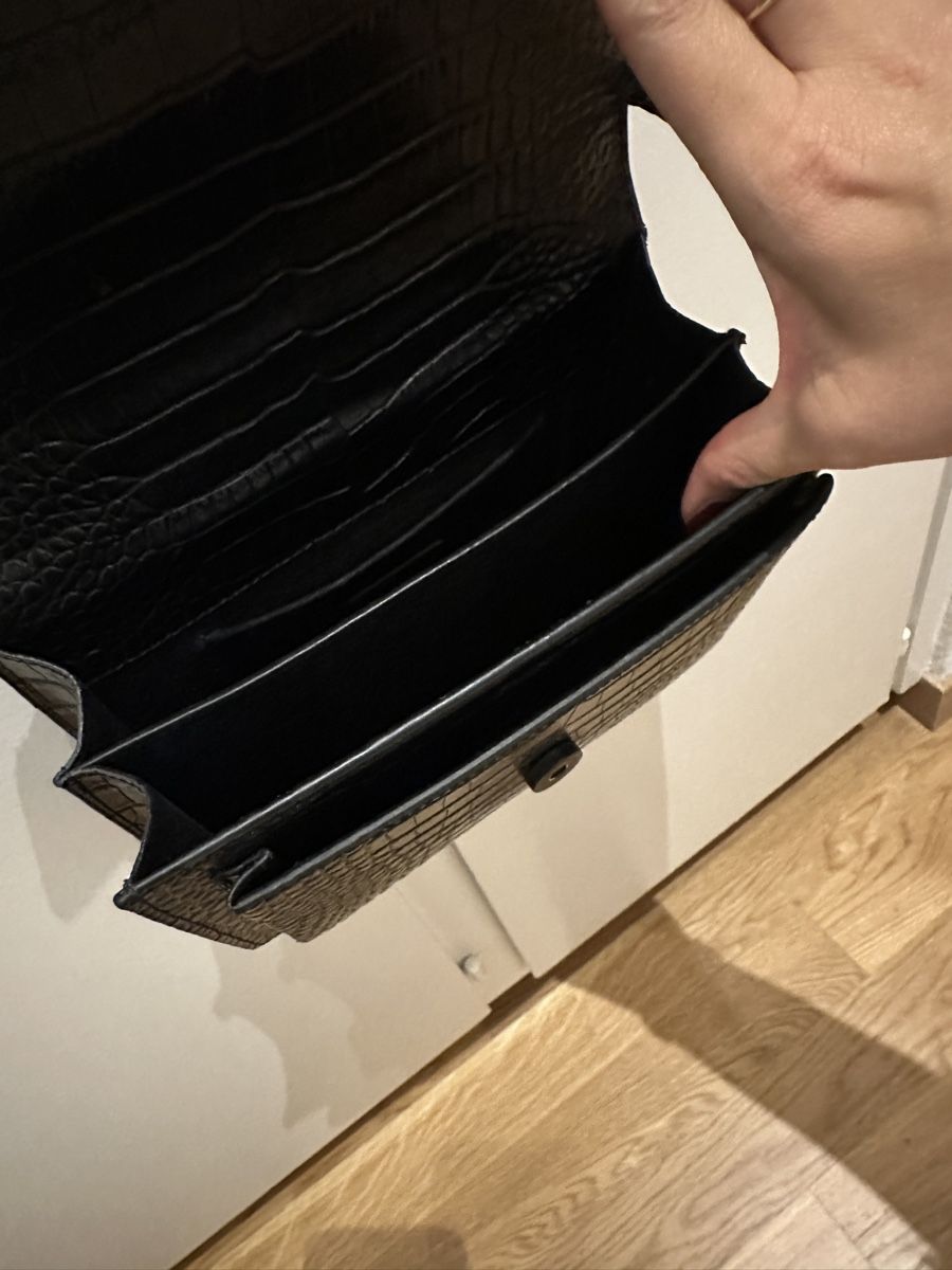 Sacs femmes: Tasche schwarz – D'occasion à Zollikofen par cinderella14 2