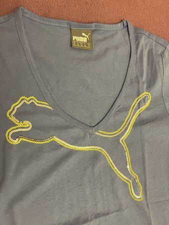 Puma T-Shirt, lilamit Pailletten Logo, Grösse M, Top!