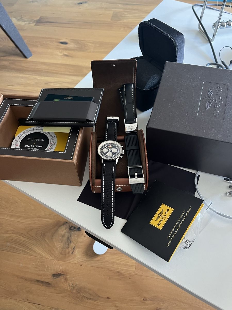 Breitling Orologi: Breitling Navitimer 01 – Usato da Bern venduto da Minok