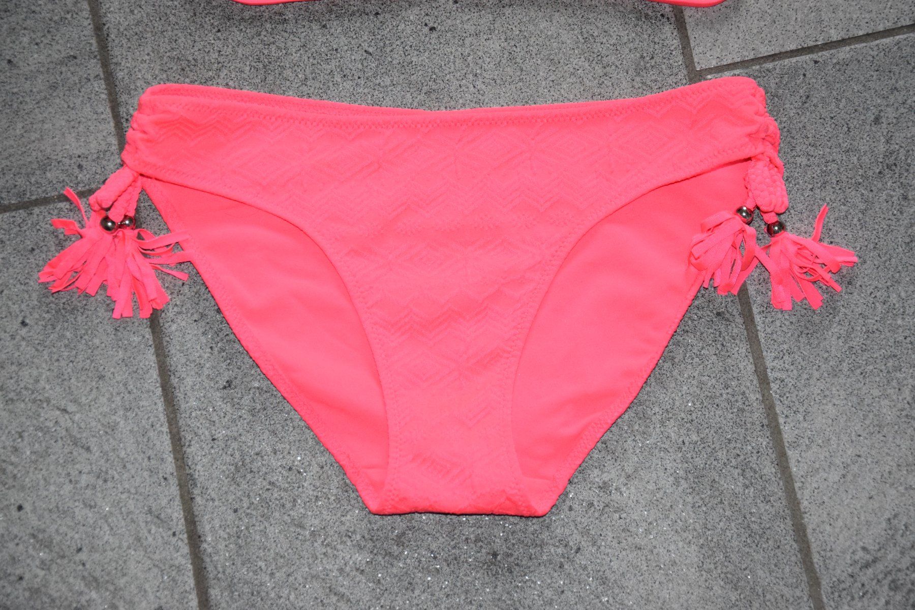 H&M Costumi da bagno & Bikini: Mädchen Bikini gr. 158/164 – Usato da Mezzovico venduto da finsteraar 1