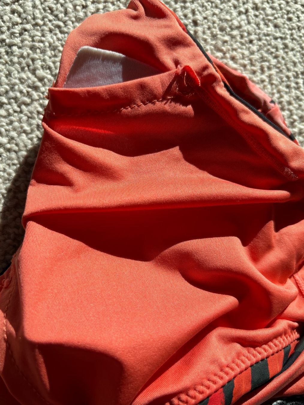 Badekleider & Bikinis: Bikini mit wendbarer Bikinihose – Gebraucht aus Zürich von jas_5mwh 4
