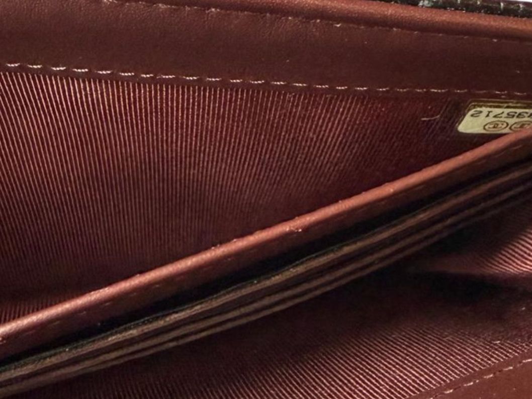 Chanel Portefeuilles: Chanel Portmonee, Kaviarleder mit silberner Hardware – D'occasion à Oberarth par SSS. 2