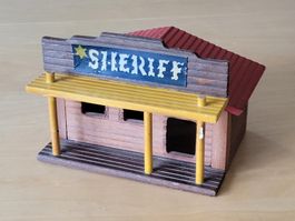 Western-Haus aus Holz "Sheriff" zum Cowboy Ranch Saloon spie