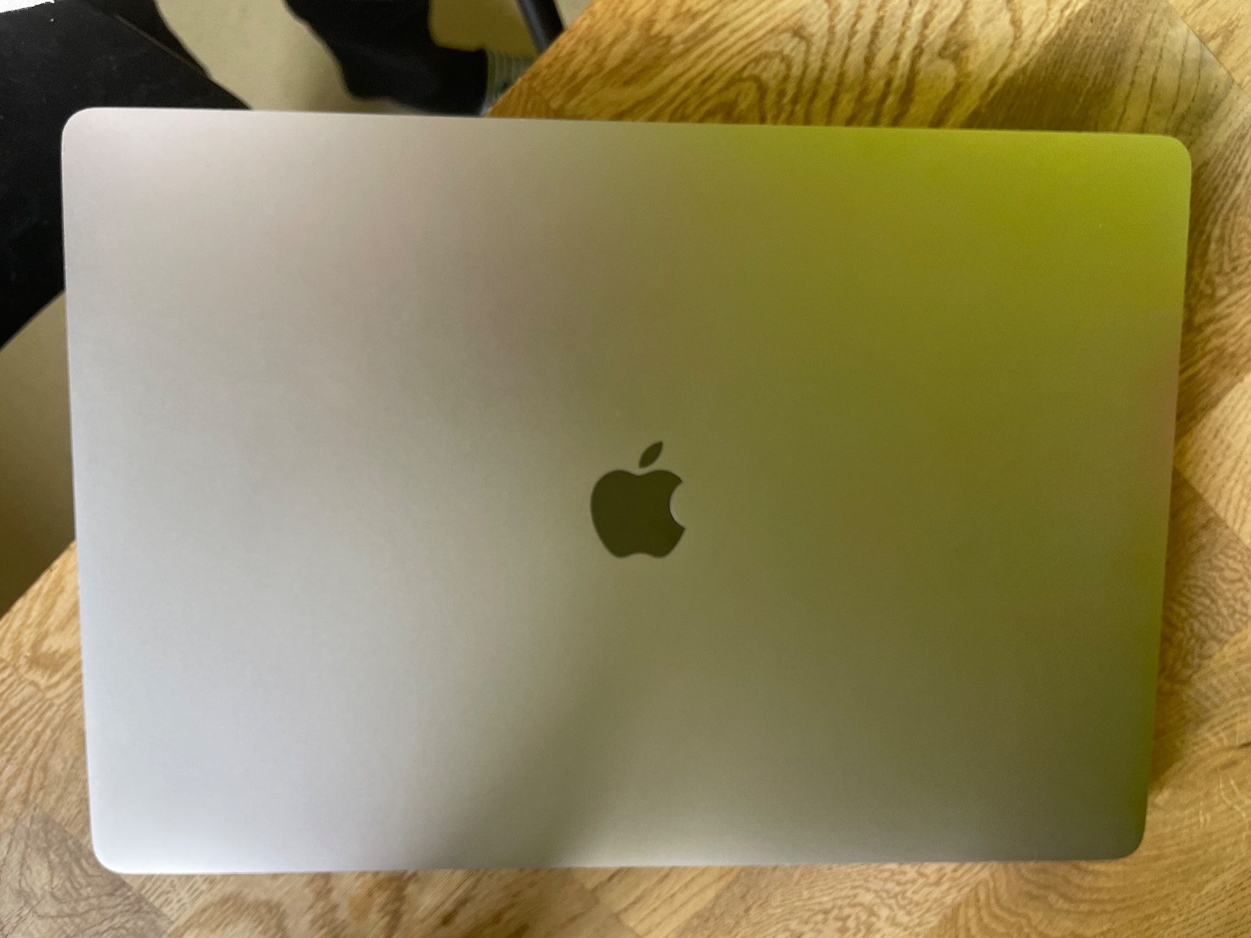 Apple Notebook: Macbook Pro 2019  A2141 – Usato da Abtwil sg venduto da Kueng.MultiOutlet 9