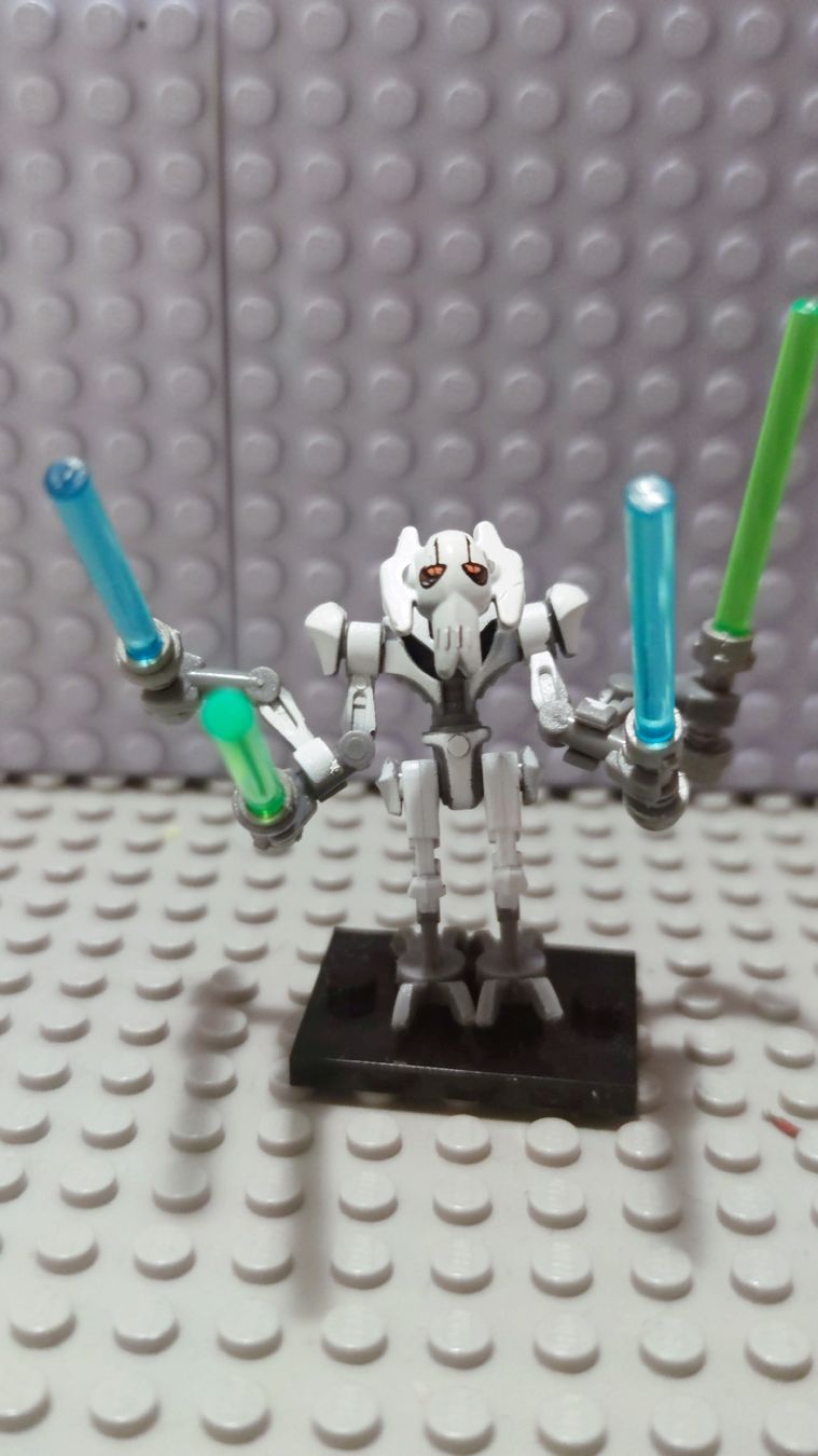 Star Wars Figurines: Star Wars - General Grievous Figure – Neuf (Voir description) à Glattbrugg par har_jgc7 3