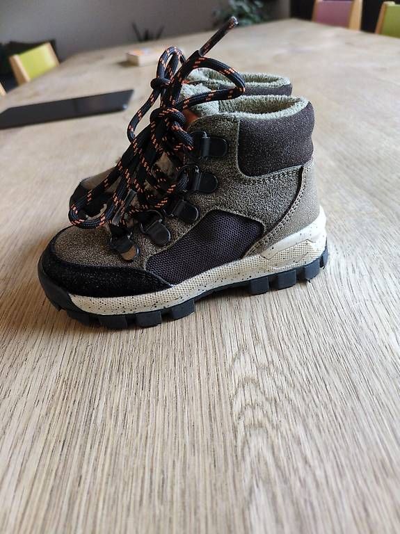 Scarpe per ragazzi: Winterschuhe – Usato da Flums venduto da tin_zk28 2