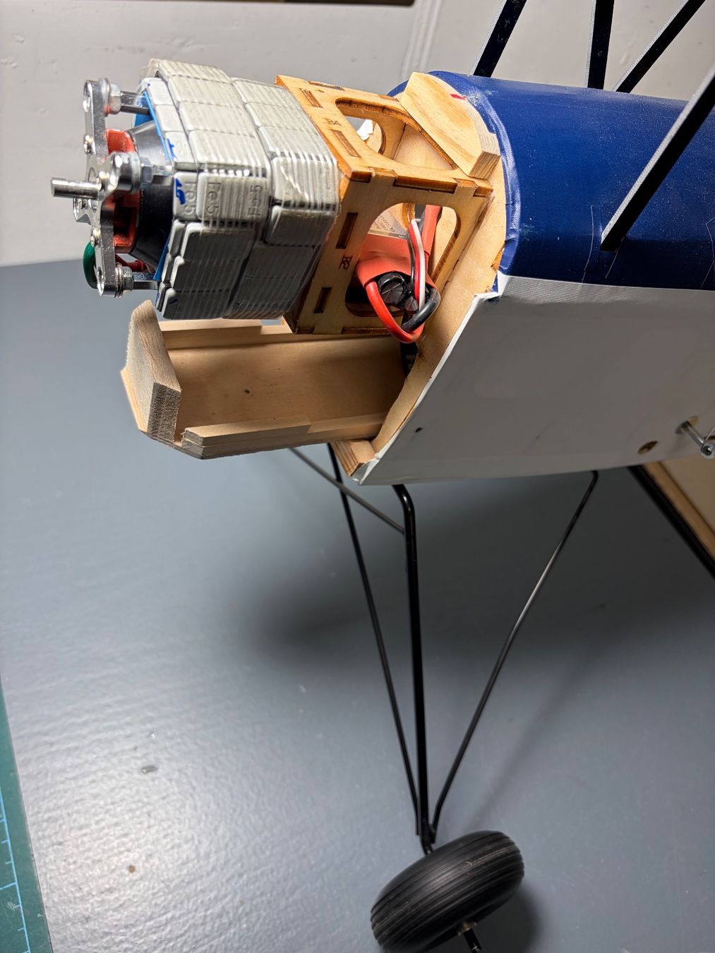 Modellismo RC: Tiger Moth 140cm Spannweite – Usato da Knonau venduto da Cirrus7 9