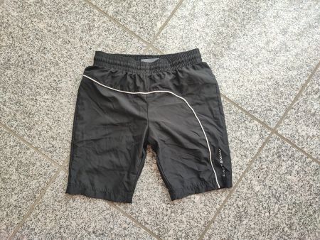 Schwarze Crosswave Shorts Grösse 128