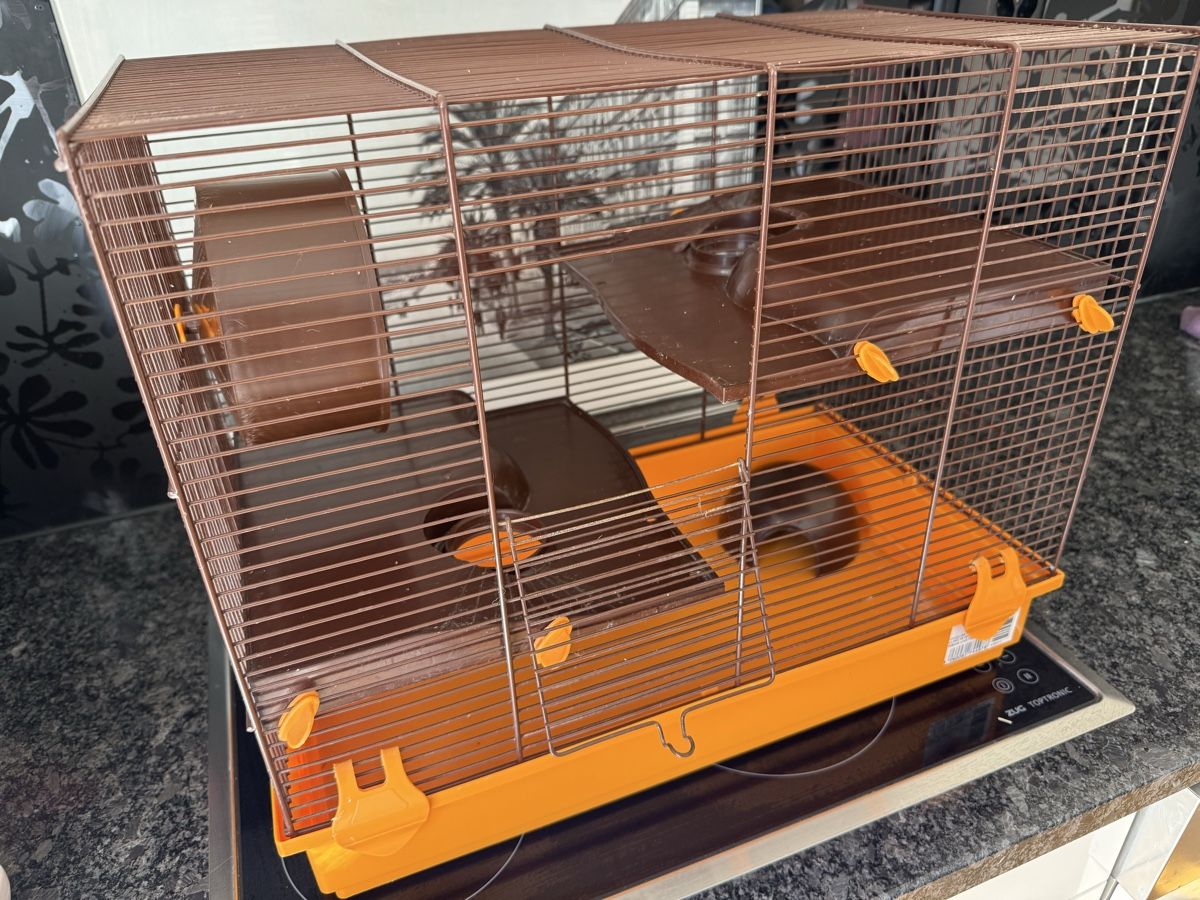 Gabbie, trasporto & Sicurezza: Spacious Hamster Cage - Elmo M Special Edition Braun – Usato da Horgen venduto da Salomee02 2