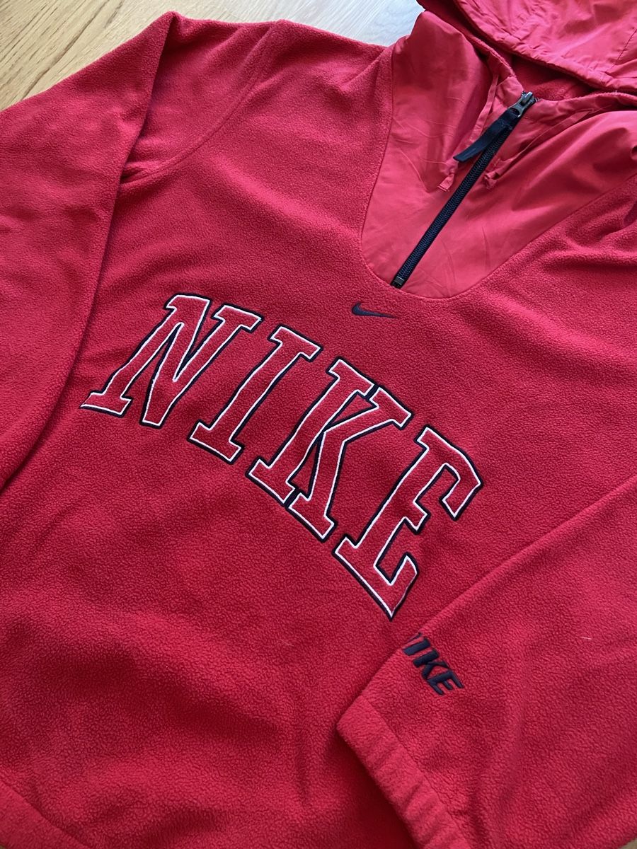 Nike Maglioni & Felpe: Nike Fleece mit Kapuze – Usato da Thayngen venduto da golazo_vines 1