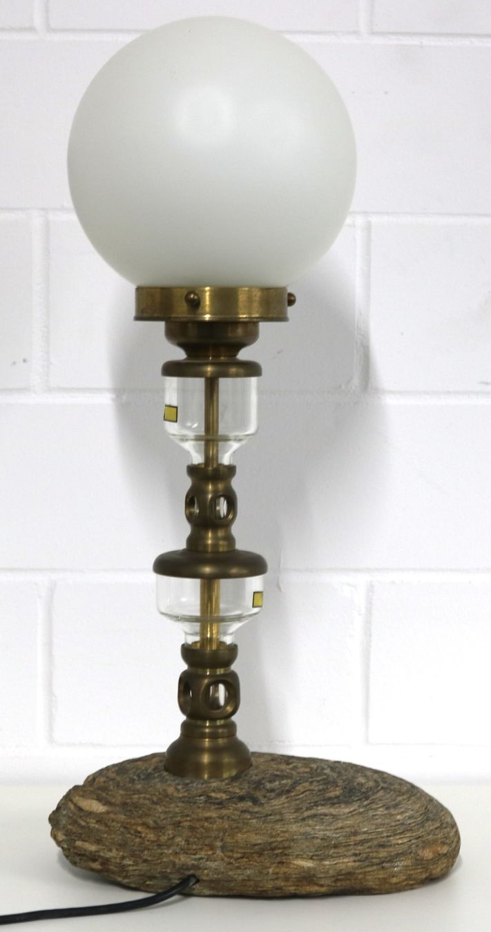 Lampade: Vintage Lampe auf Steinfuss – Usato da Volketswil venduto da brockipfannenstil 3