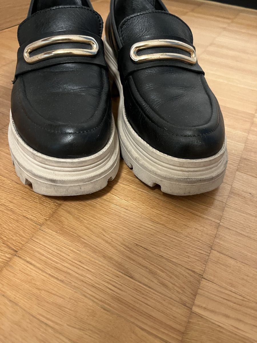 Tamaris Scarpe da donna: Tamaris Schuhe Gr. 39 – Usato da Jona venduto da Good_luck_ 2