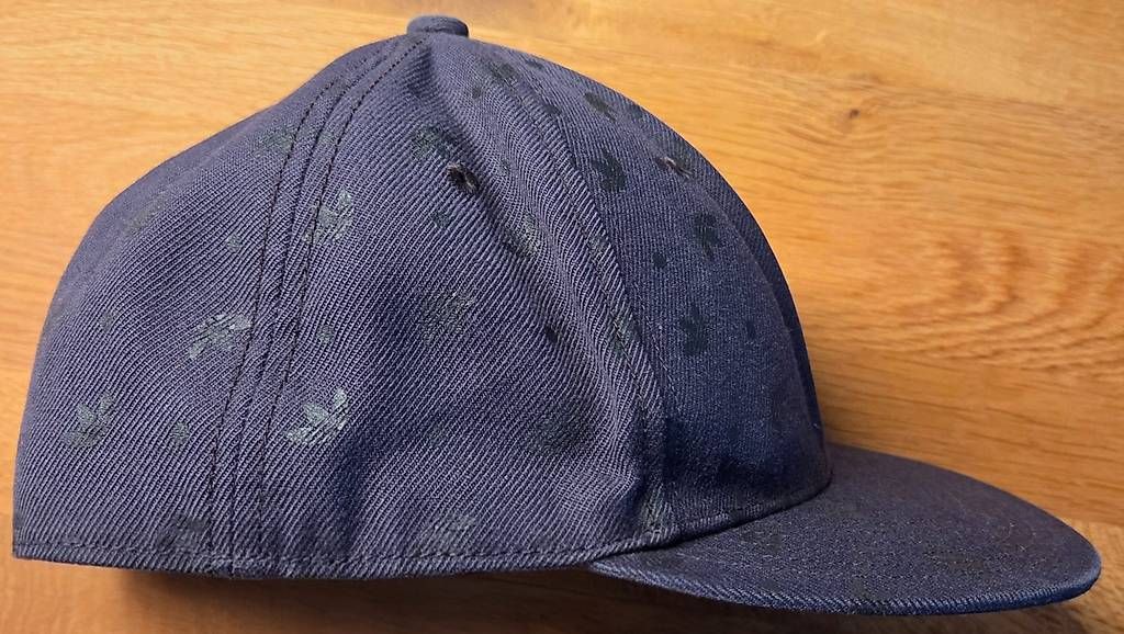Adidas Copricapi, berretti & cappellini: Casquette Adidas – Usato da Confignon venduto da Tibinhosfc 2
