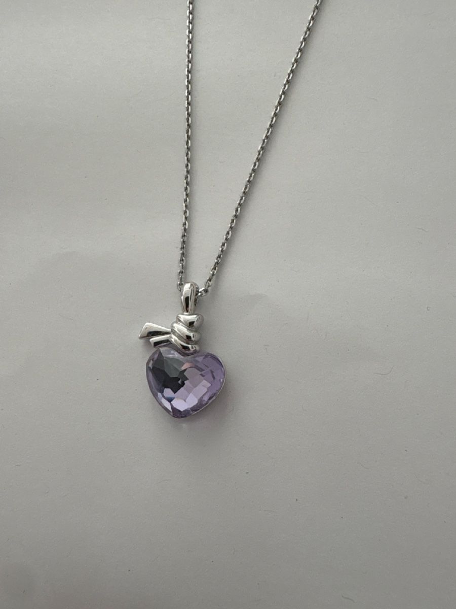 Swarovski Ciondoli: Swarovski Kette mit Herzanhänger violette – Usato da Bülach venduto da Chantoffel