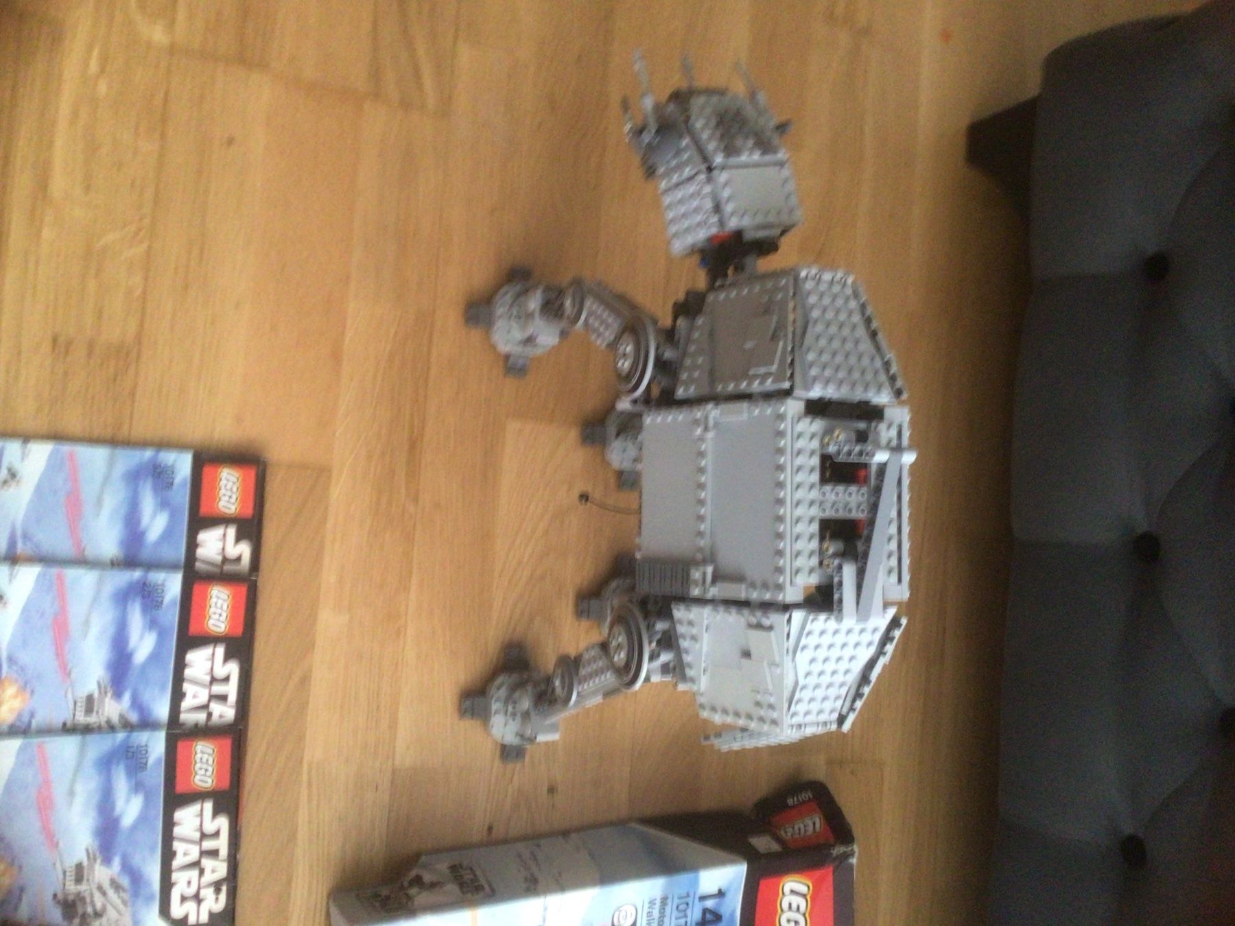 Lego Giocattoli: Lego At-At 10178 – Usato da Birr venduto da byreuth01 1