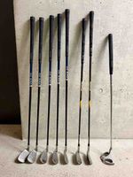 8 Golfschläger gebraucht (Dynatour & Wilson)
