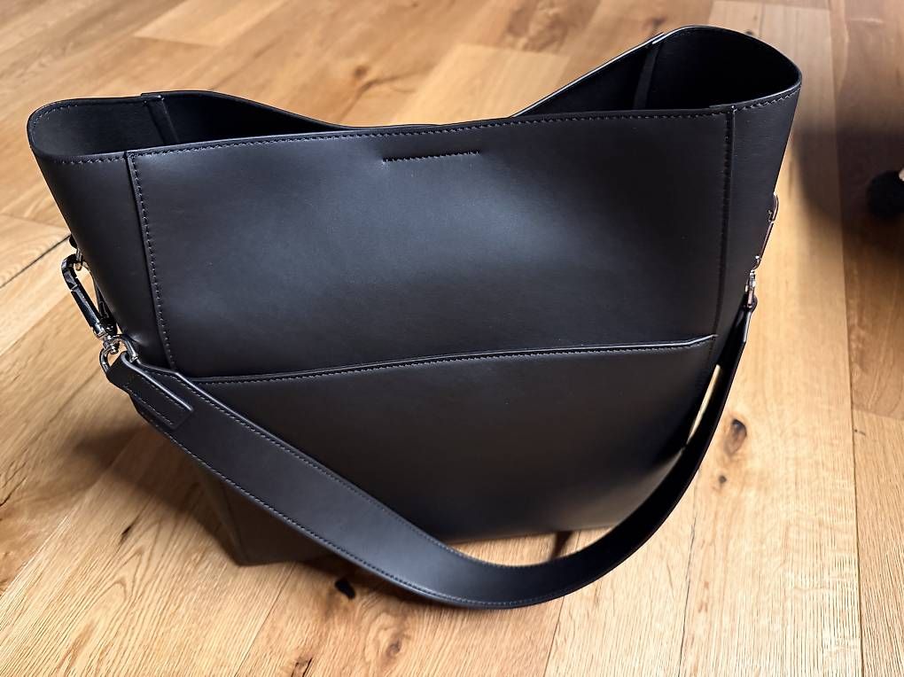 Taschen für Damen: VIVI MARI tote bag + strap basic classic – Gebraucht aus Kappel SO von serainaernst 1