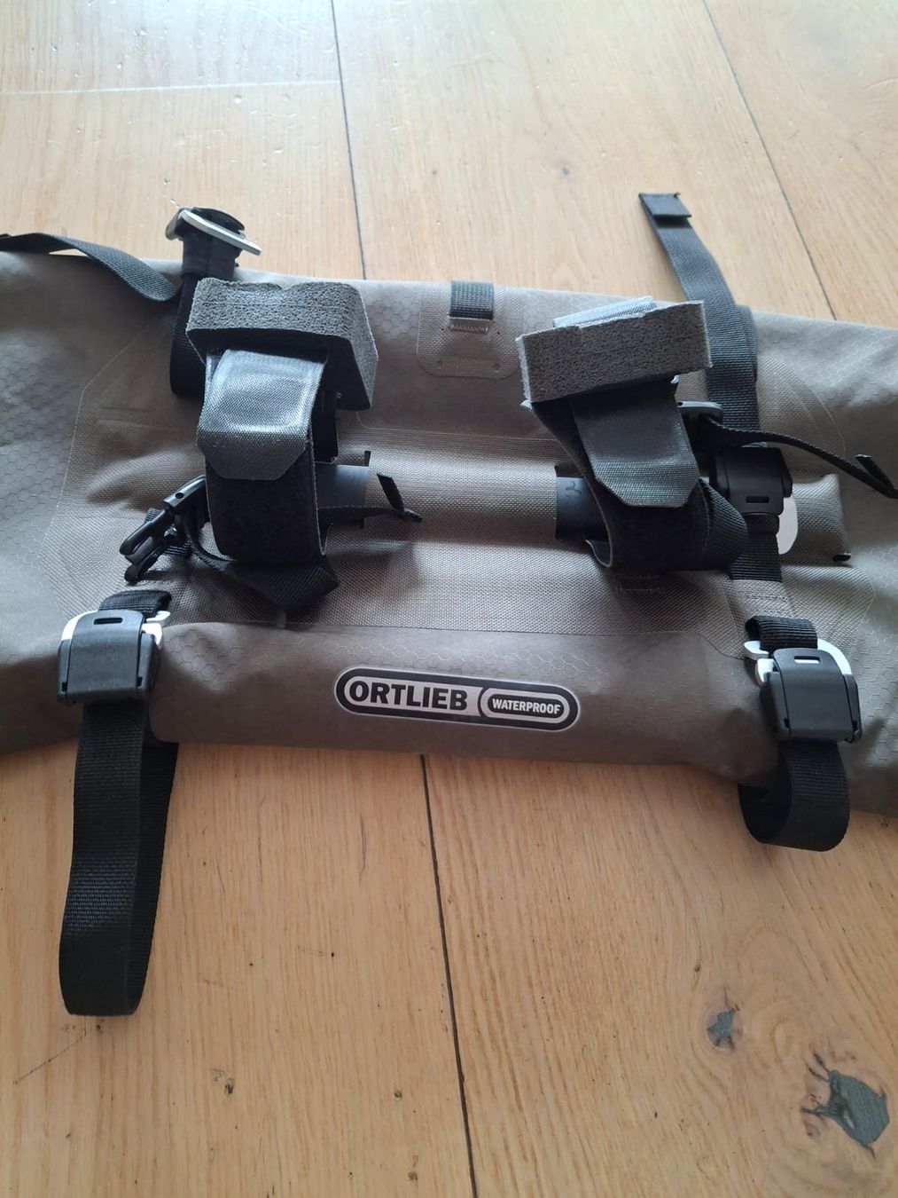 Ortlieb Pezzi di ricambio: Ortlieb Handlebar-Pack 9l – Usato da Fribourg venduto da Palli294 3