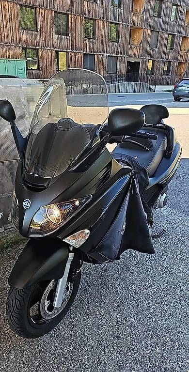 Scooters: Scooter Piaggio X-Evo 125 Sport – Gebraucht aus Epalinges von nie_6w7m