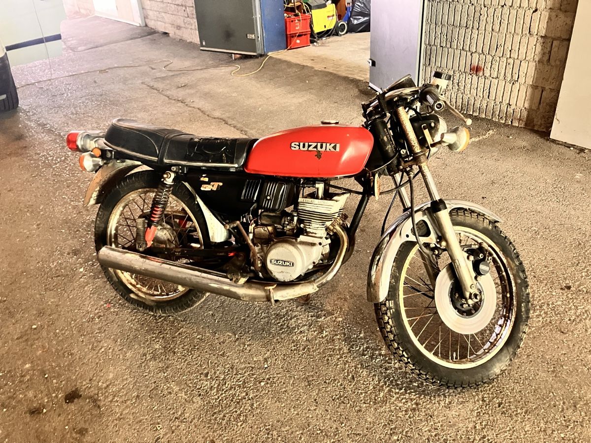 Suzuki Strasse: Suzuki gt 125 – Gebraucht aus WOLFENSCHIESSEN von largocimodevila