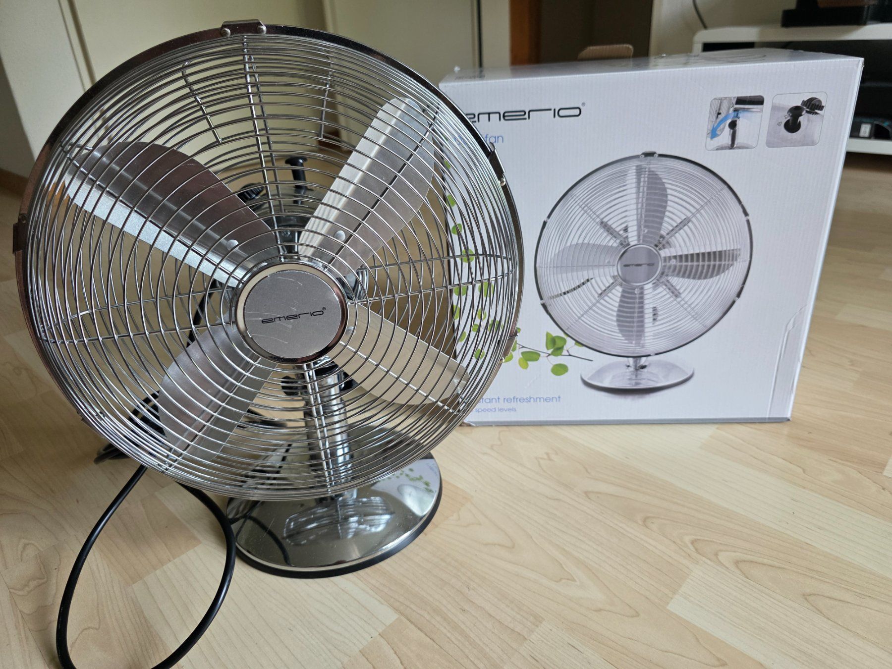 Ventilatoren: Tischventilator emerio Chrom 30cm Durchmesser neuwertig – Gebraucht aus Winterthur von Marcello66
