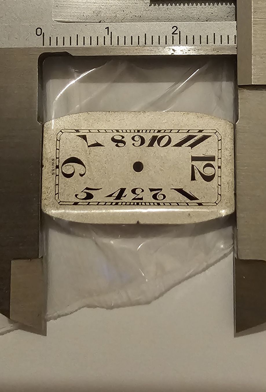 Orologi: Cadran de montre rectangulaire vintage – Usato da Genève venduto da Fresko01 1