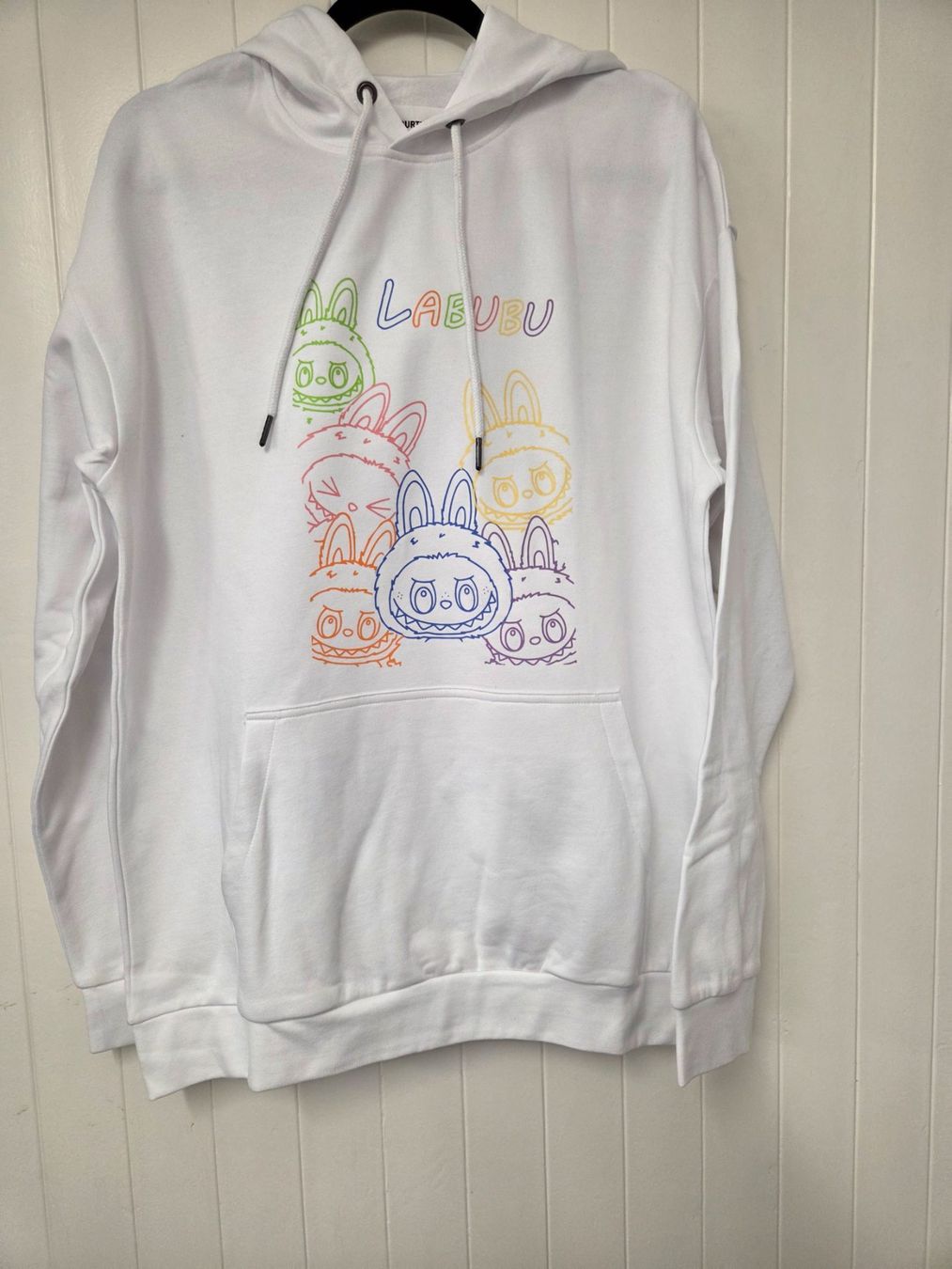 Maglioni & Felpe: Sweat à capuche  blanc Labubu  taille L NEUF – Nuovo e nell'imballaggio originale da St-Imier venduto da goodber