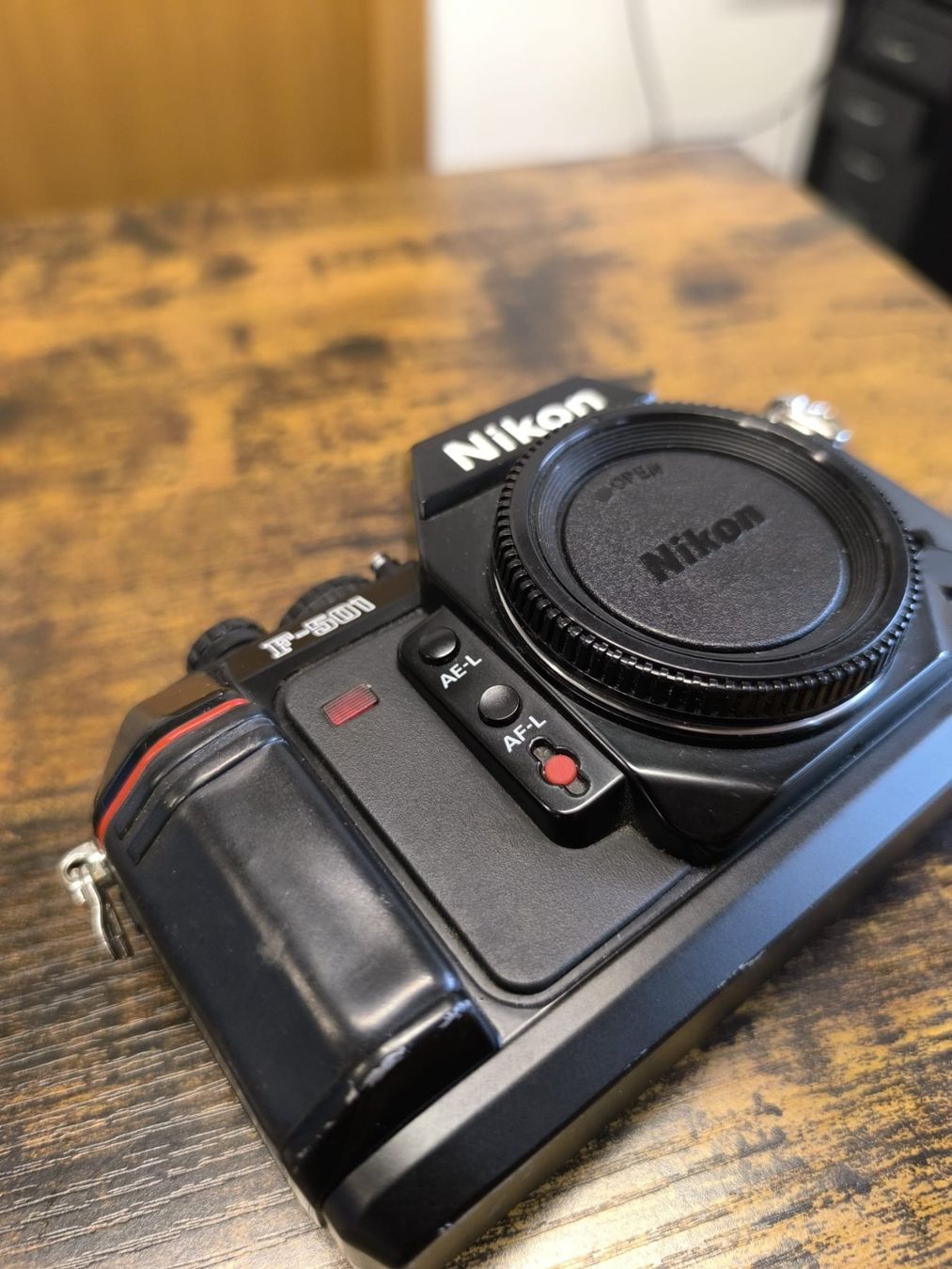 Nikon Fotocamera: Nikon F501 – Usato da Conthey venduto da costafrederico 3