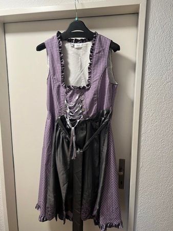 Schönes Dirndl, neu, Grösse 48 !
