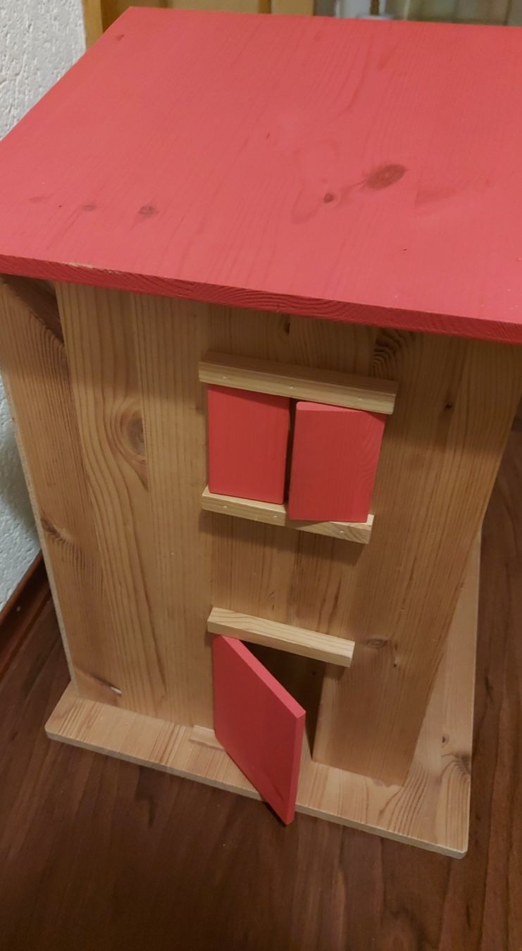 Case e mobili per bambole: Schönes Puppenhaus, Abholung – Usato da Steinen venduto da bruvlatur86 2