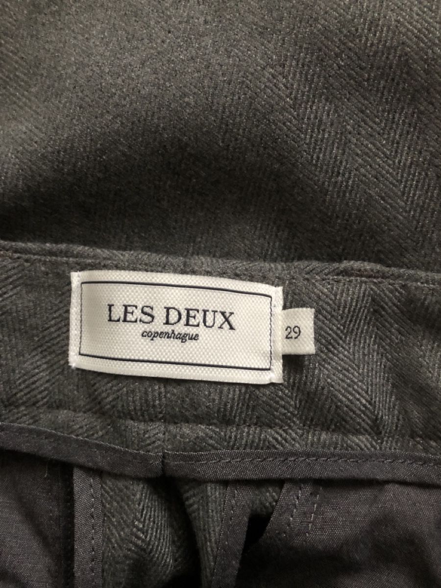 Pantaloni: Herren Hose von LES DEUX Gr. 29 – Usato da Balsthal venduto da Katzenfan99 2