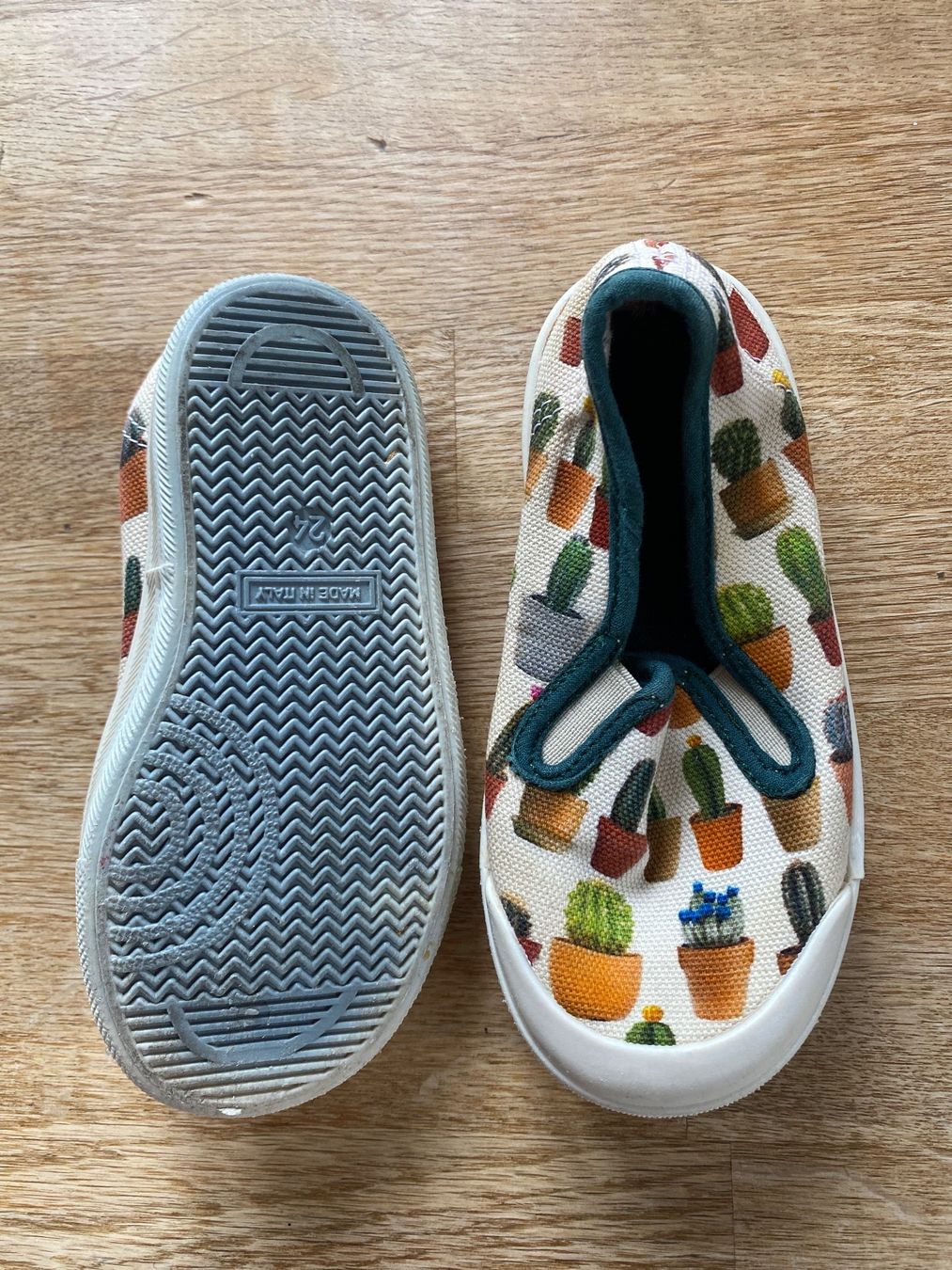 Veja Scarpe per ragazzi: Veja Kinderschuhe Gr. 22/23 – Usato da Aesch BL venduto da snezienka53 1