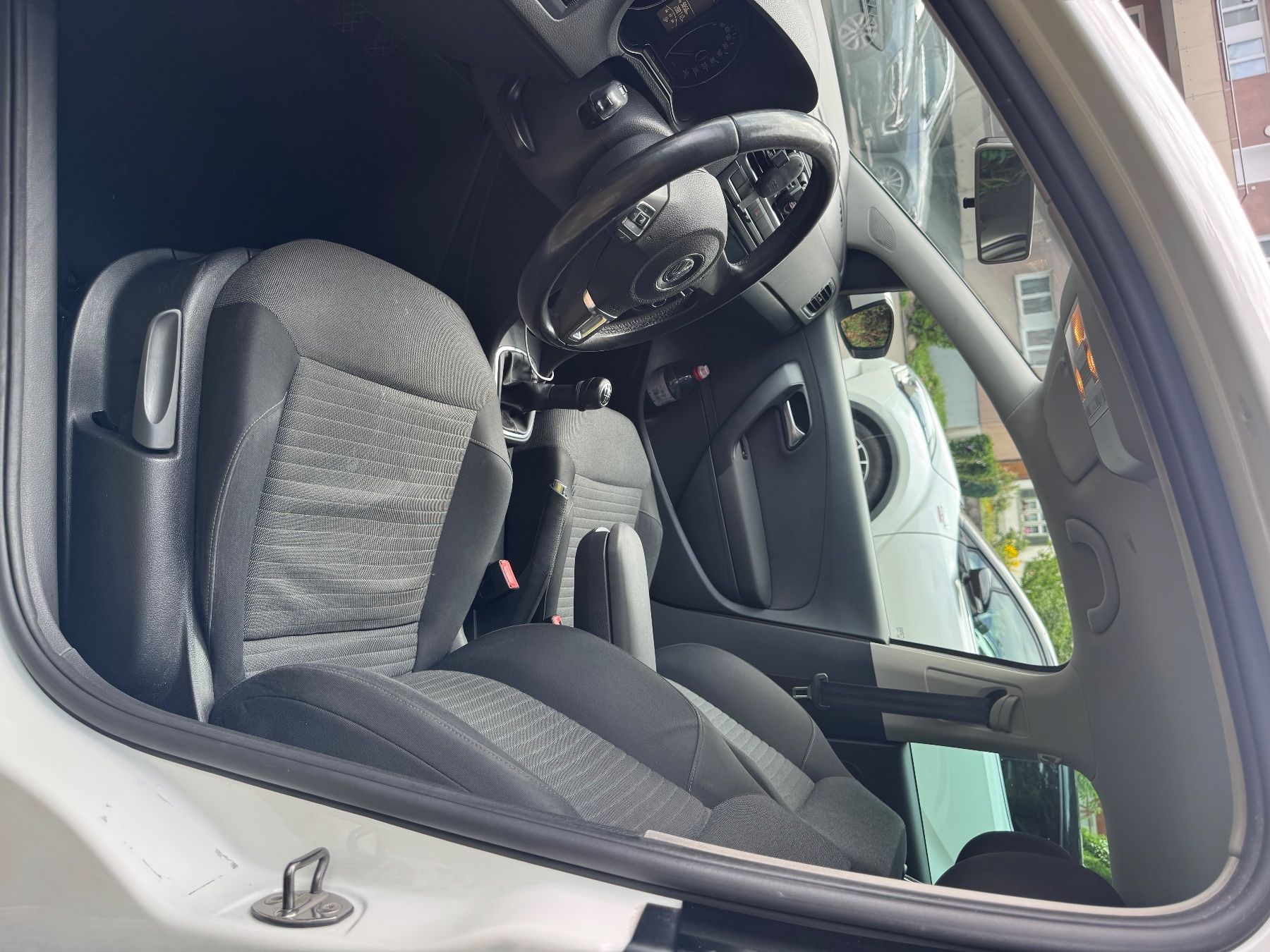 VW Autos: Vekaufe VW Polo 1.4 – Gebraucht aus Wallisellen von hla_jl8j 9