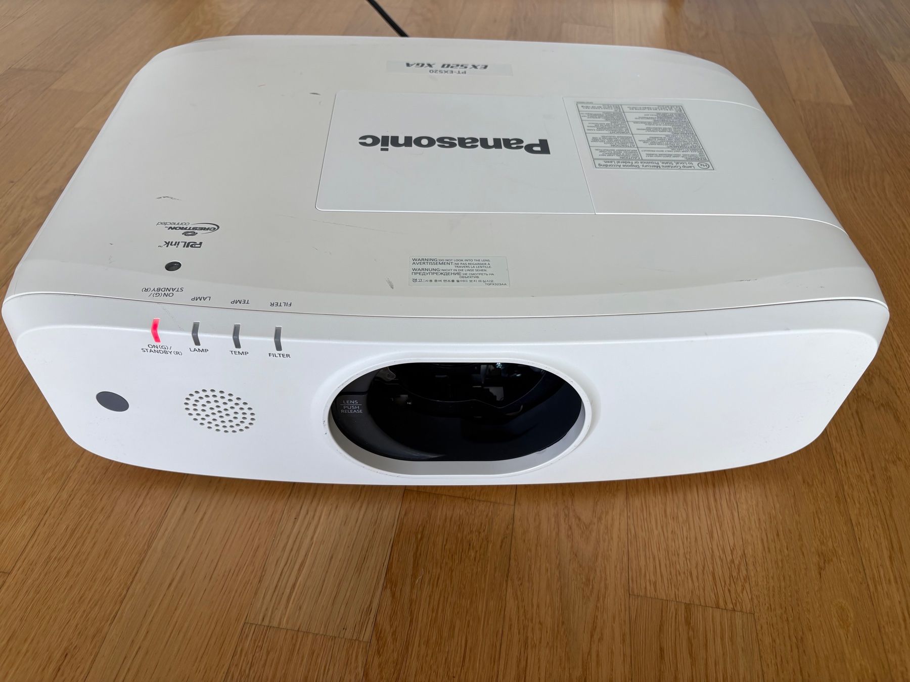 Panasonic Proiettori: Panasonic Beamer PT-EX520 XGA – Usato da Rombach venduto da Pegga
