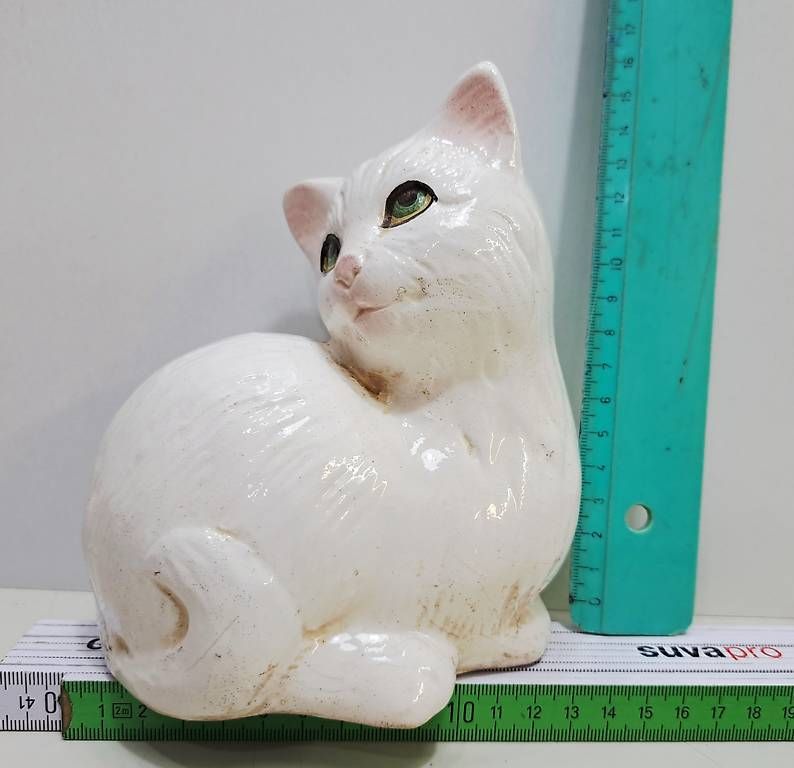 Figuren: Katzenstatue – Gebraucht aus Zürich von aiman3333 3