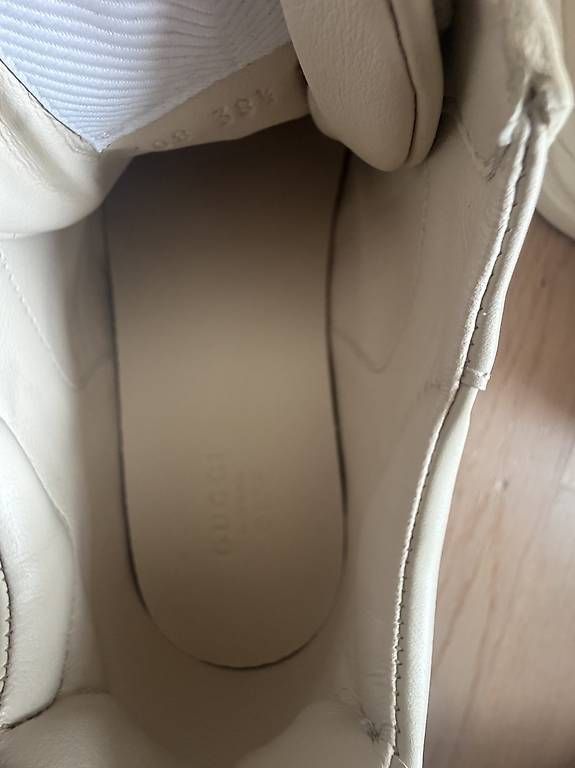 Gucci Scarpe da donna: Gucci Sneaker Gr.38,5 – Usato da Schaffhausen venduto da Nathalia33 4