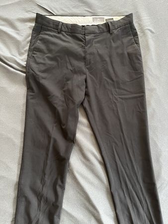 Stoffhose schwarz elegant H&M, Slimfit, Gr. 48