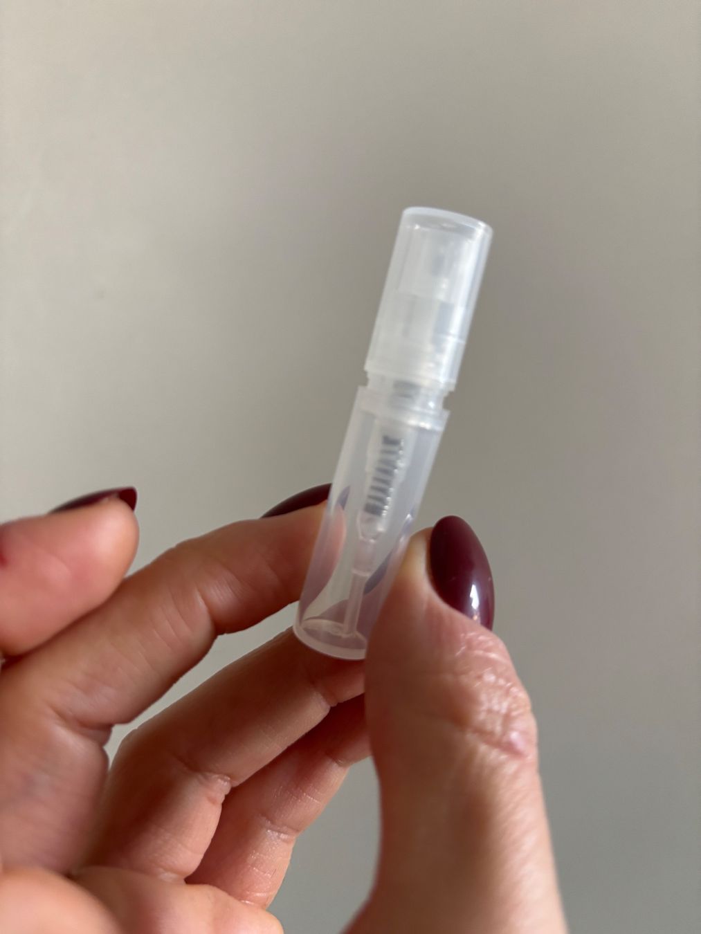 Lattafa Parfum & Eau de Toilette: Lattafa Breeze EDP 2ML ABFÜLLUNG..Spray Flasche – Gebraucht aus Zürich von deruja 1