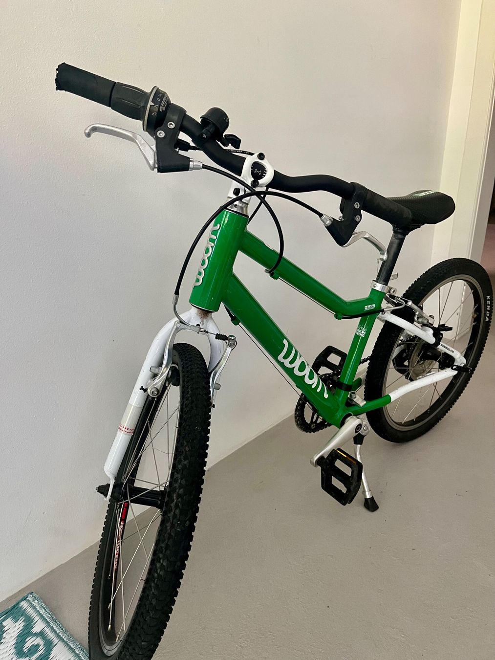Woom Velos: Kindervelo woom 4 grün – Gebraucht aus Bern von Afrey 1