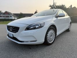 Volvo V40 T2 1.6 Schaltgetriebe aus erster Hand