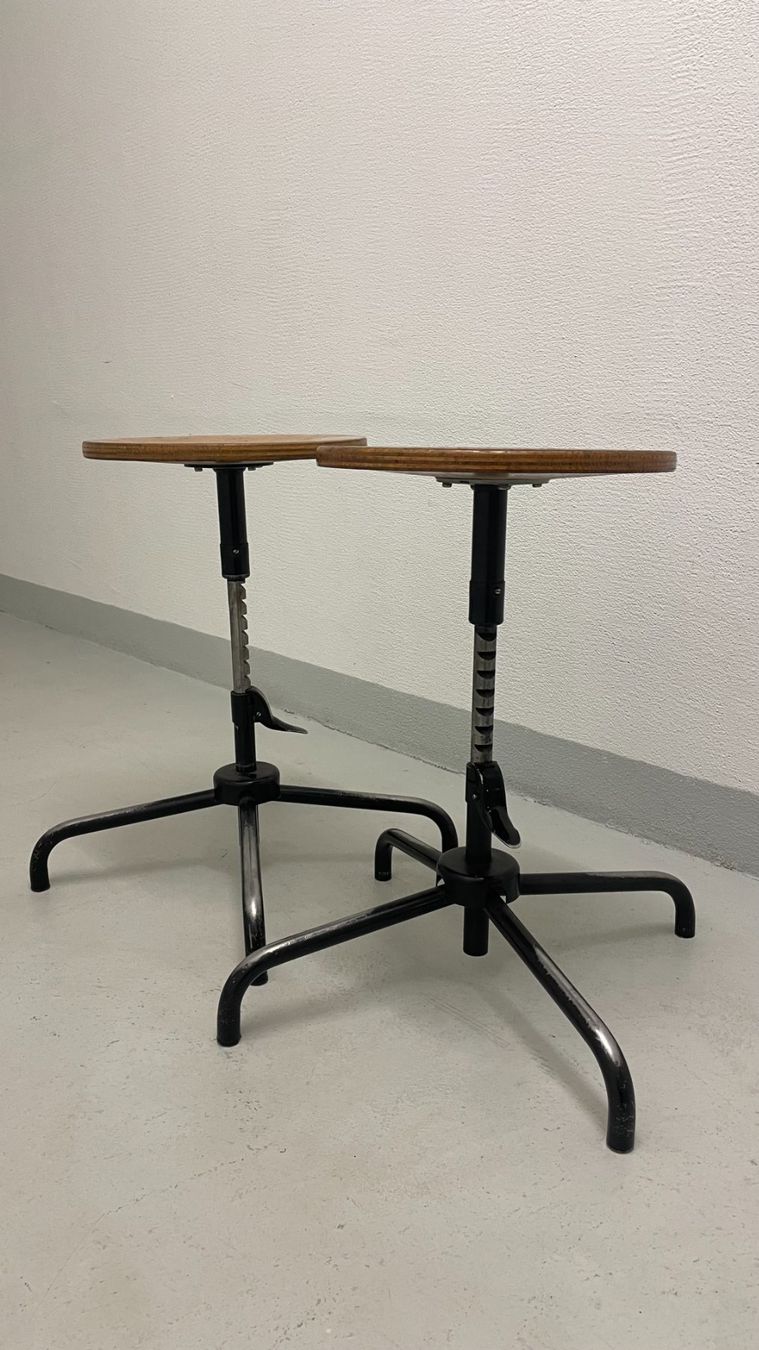 Hocker: Industrie Werkstatt Drehhocker Arbeitshocker – Gebraucht aus Aarburg von Sazhe 3