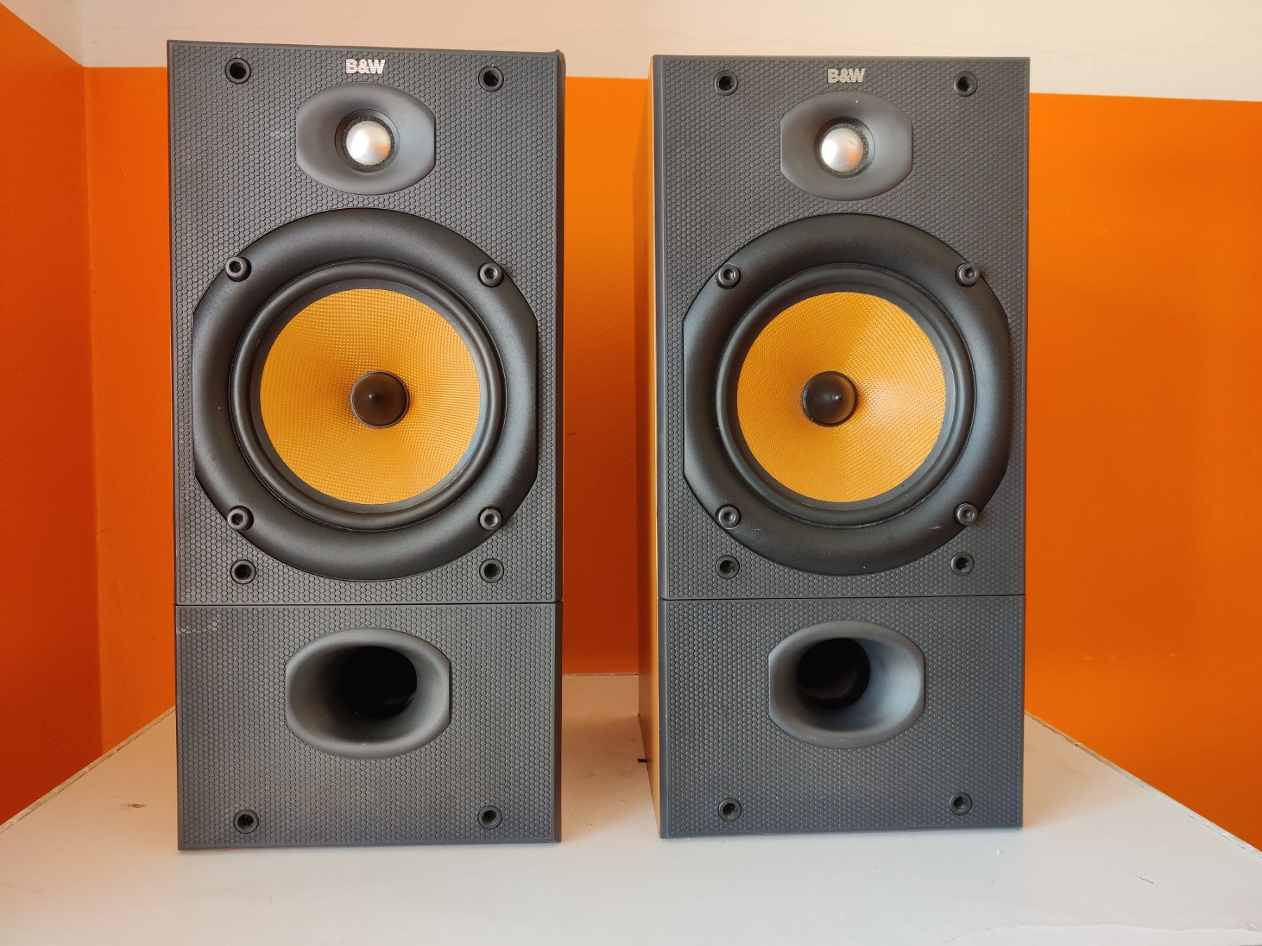 Bowers & Wilkins Haut-parleurs: B&W DM602 S2 – D'occasion à Novazzano par cri_kd9t 1