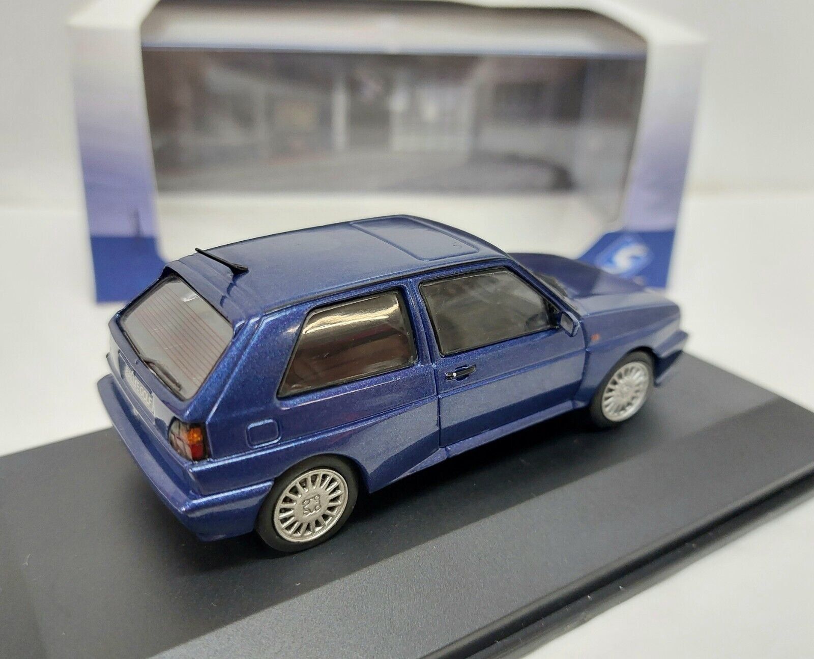 Volkswagen Modellini d'auto: VW Golf Rallye G60 – Nuovo e nell'imballaggio originale da Flawil venduto da Imperiosud 3