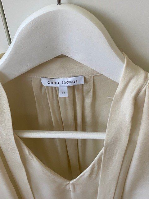Blusen: Seidenbluse ab CHF 1,- – Gebraucht aus Adligenswil von Propylon 1