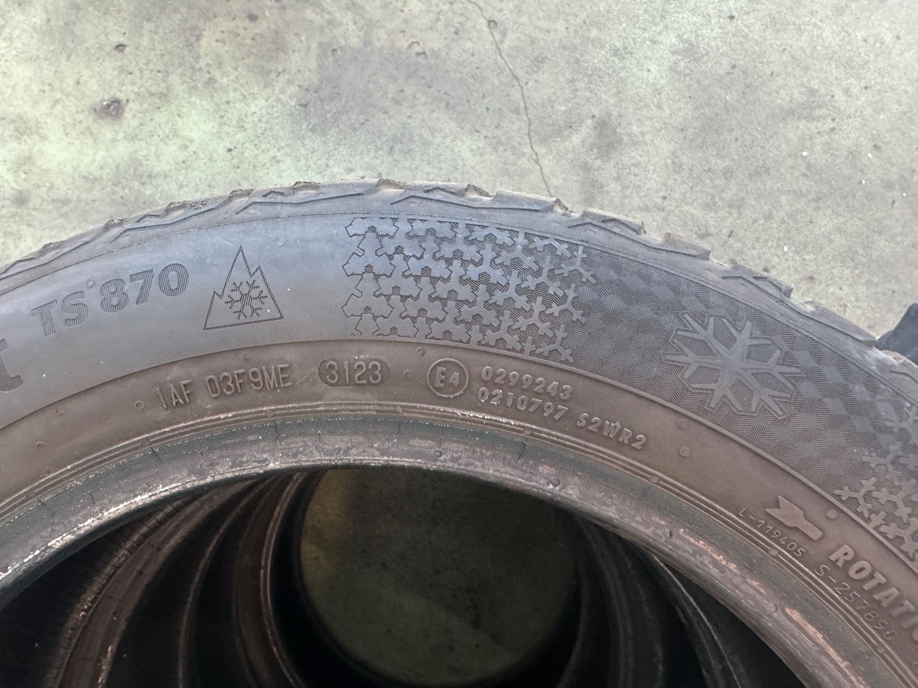 Continental Pneus & Kompletträder: 205/55R16 – Gebraucht aus Widen von Dinero02 7