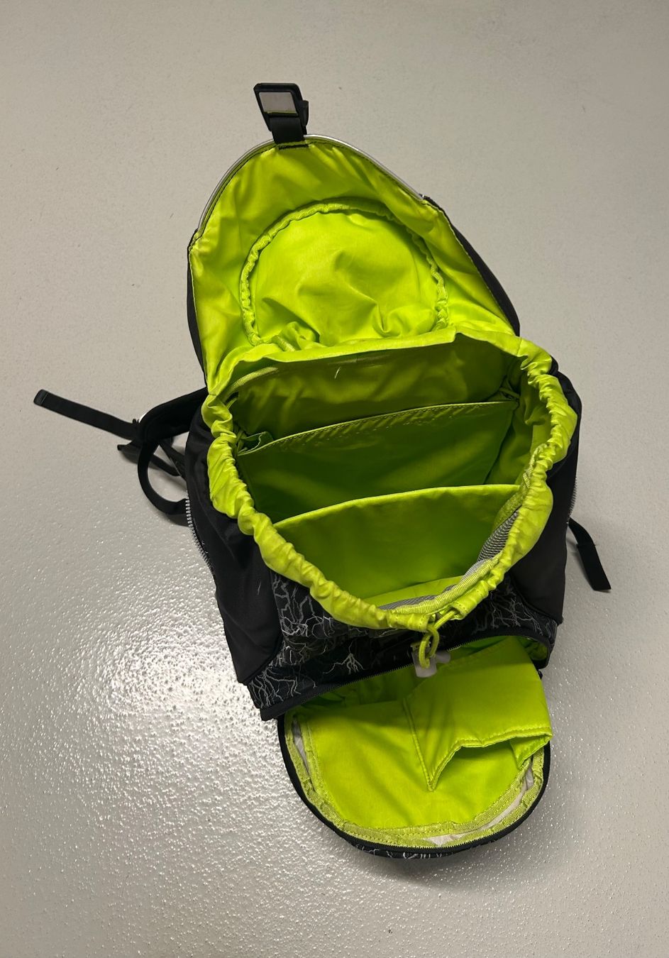 Ergobag Kindertaschen: Ergobag Schulrucksack – Gebraucht aus Walenstadt von Fcbayern7 1