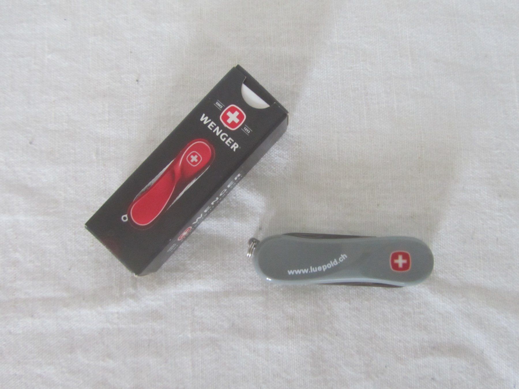Wenger Coltelli tascabile: Taschenmesser Wenger Evolution grau – Nuovo e nell'imballaggio originale da Seengen venduto da mikelele