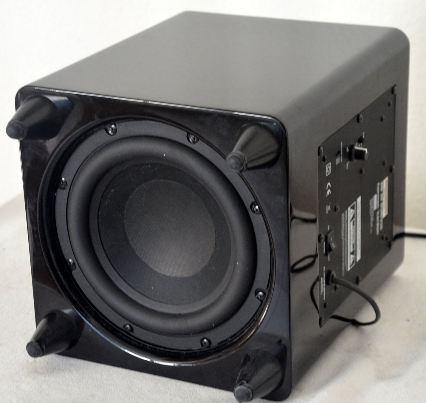 Harman-Kardon Lautsprecher: Harman Kardon SB 30 Sub/230  Subwoofer – Gebraucht aus Collonges von arashee 2