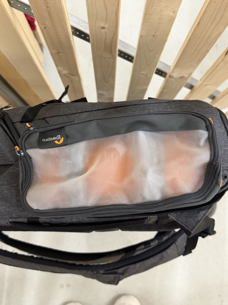 Lowepro Zaini: Fotorucksack – Nuovo (secondo la descrizione) da Niederuzwil venduto da Lisascloset 4